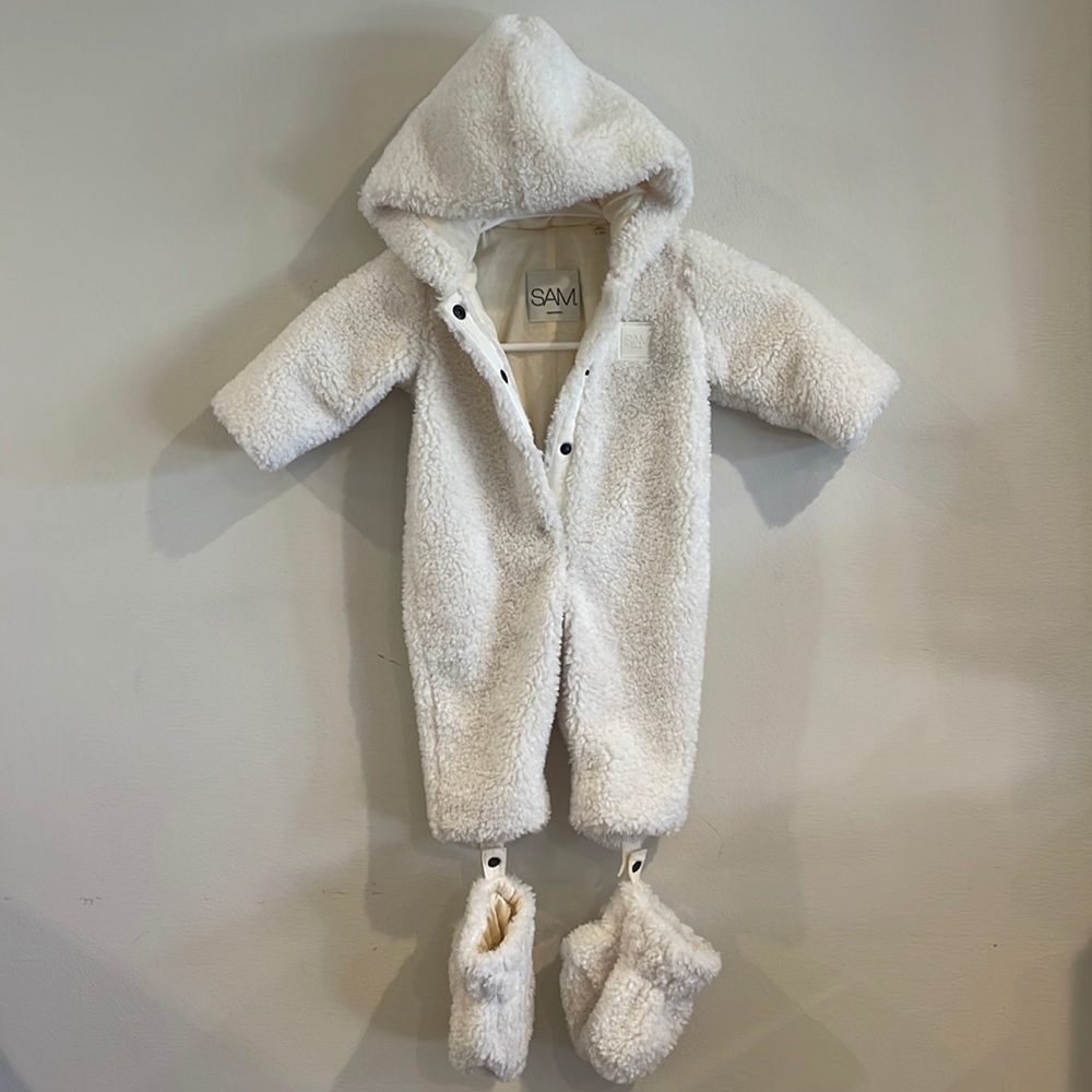 Sam New York flawless 3-6 month baby snow suit with boots fleece